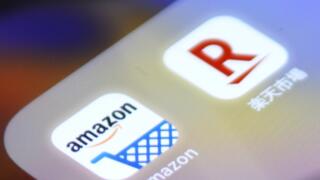 Amazonと楽天を徹底比較！使いやすさや手数料などユーザー目線で解説